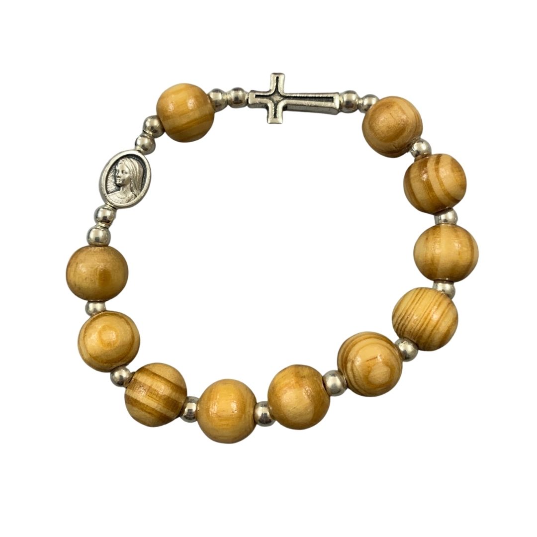 Marian Pouch with Queen of Peace Bracelet