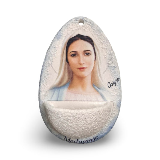 Portrait Queen of Peace Water Font