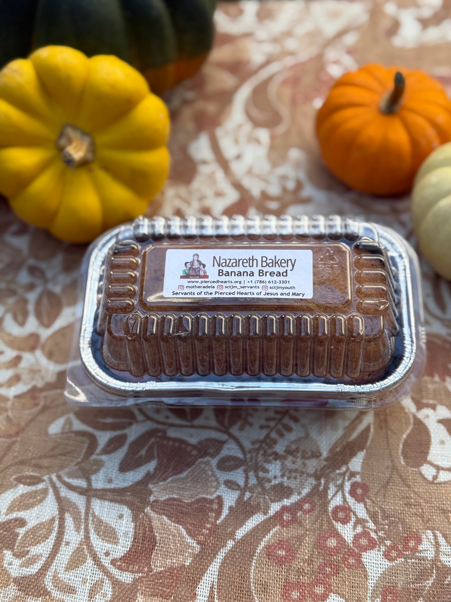 Thanksgiving Breads- Acorn and Leaves - SCTJM Nazareth Bakery