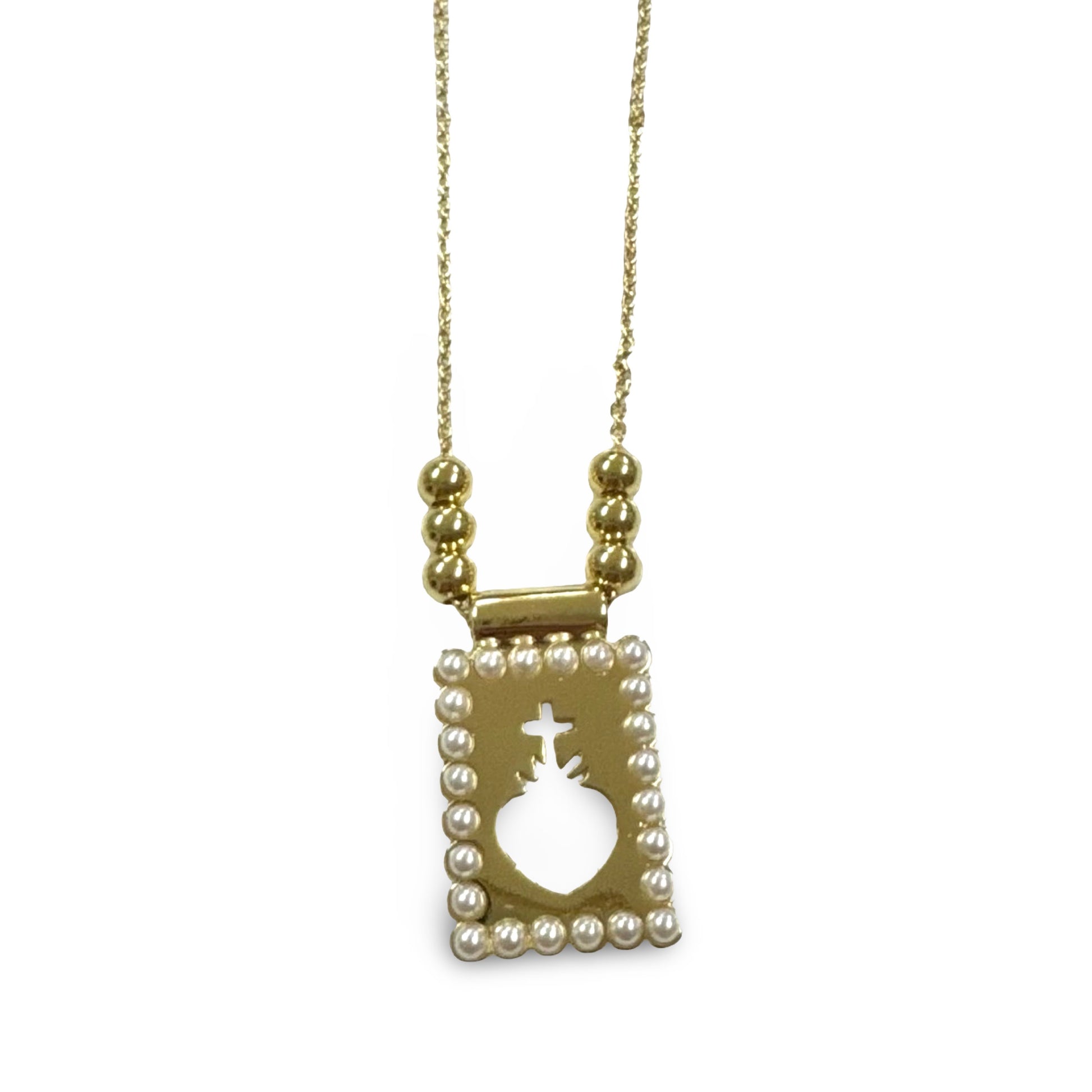 Gold-Sacred-Heart-Necklace-with-Pearl-Border-close-up