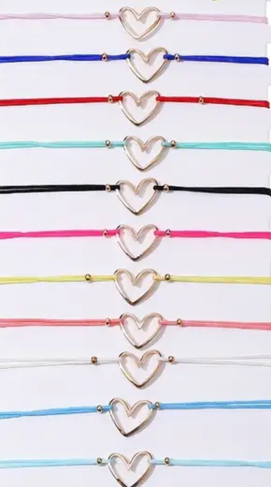 Simple Heart String Bracelet of Assorted Colors