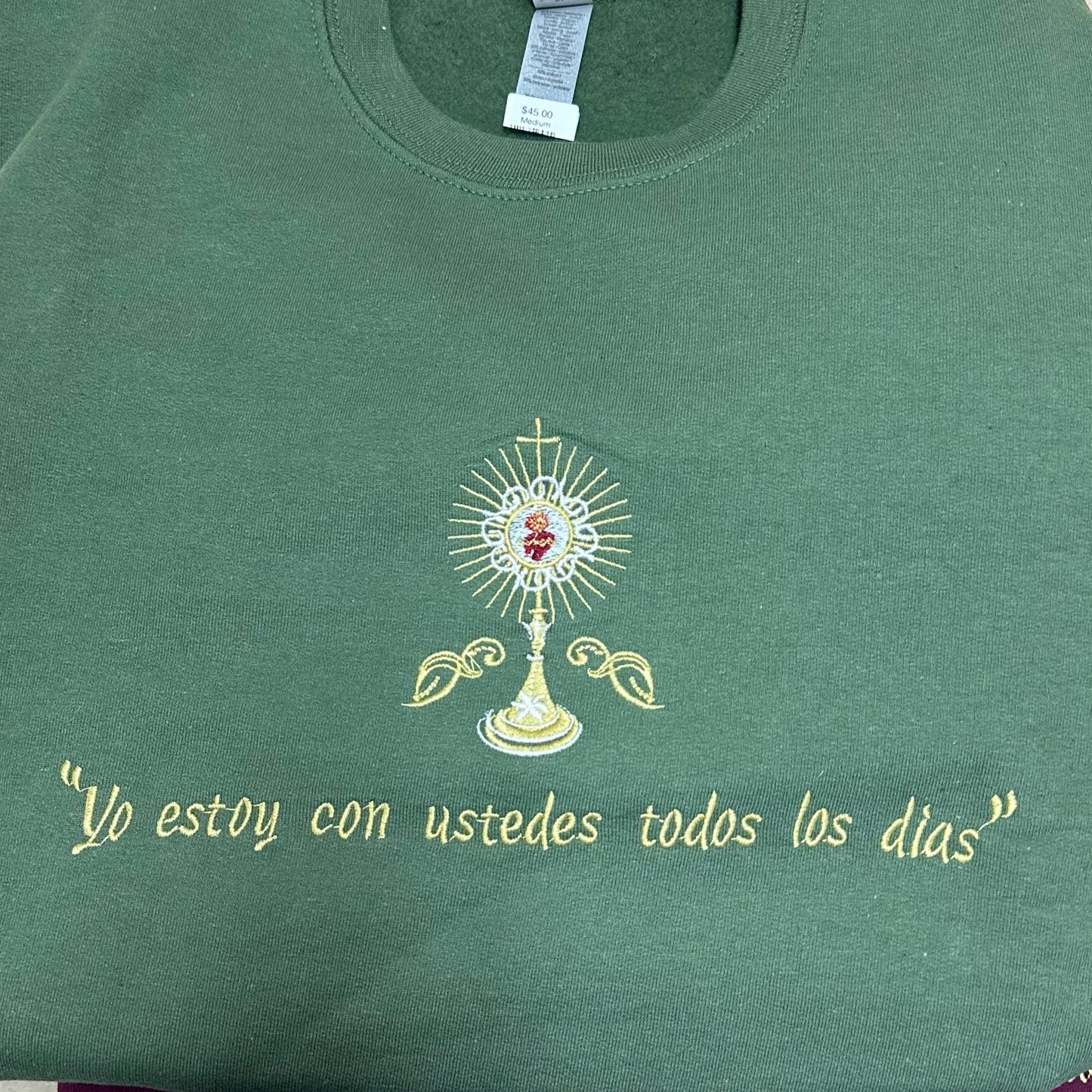 "Yo Estoy Con Ustedes Todos Los Días" Suéter Bordado por SCTJM