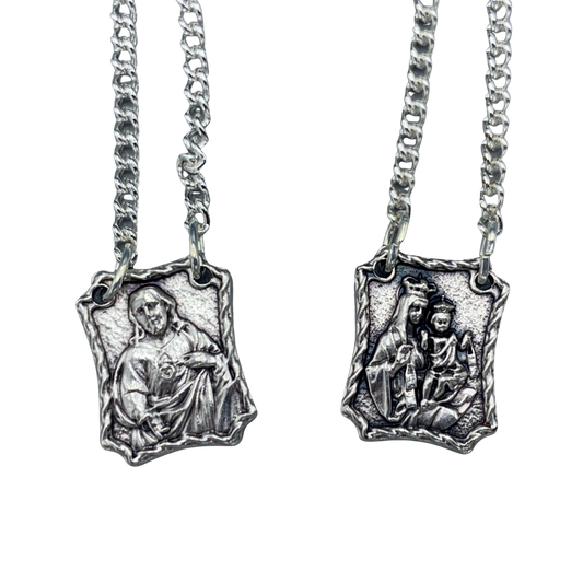 Plated Scapular