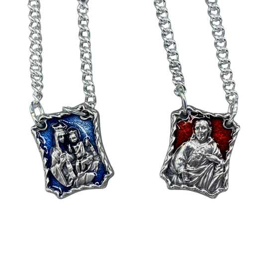 Plated Scapular