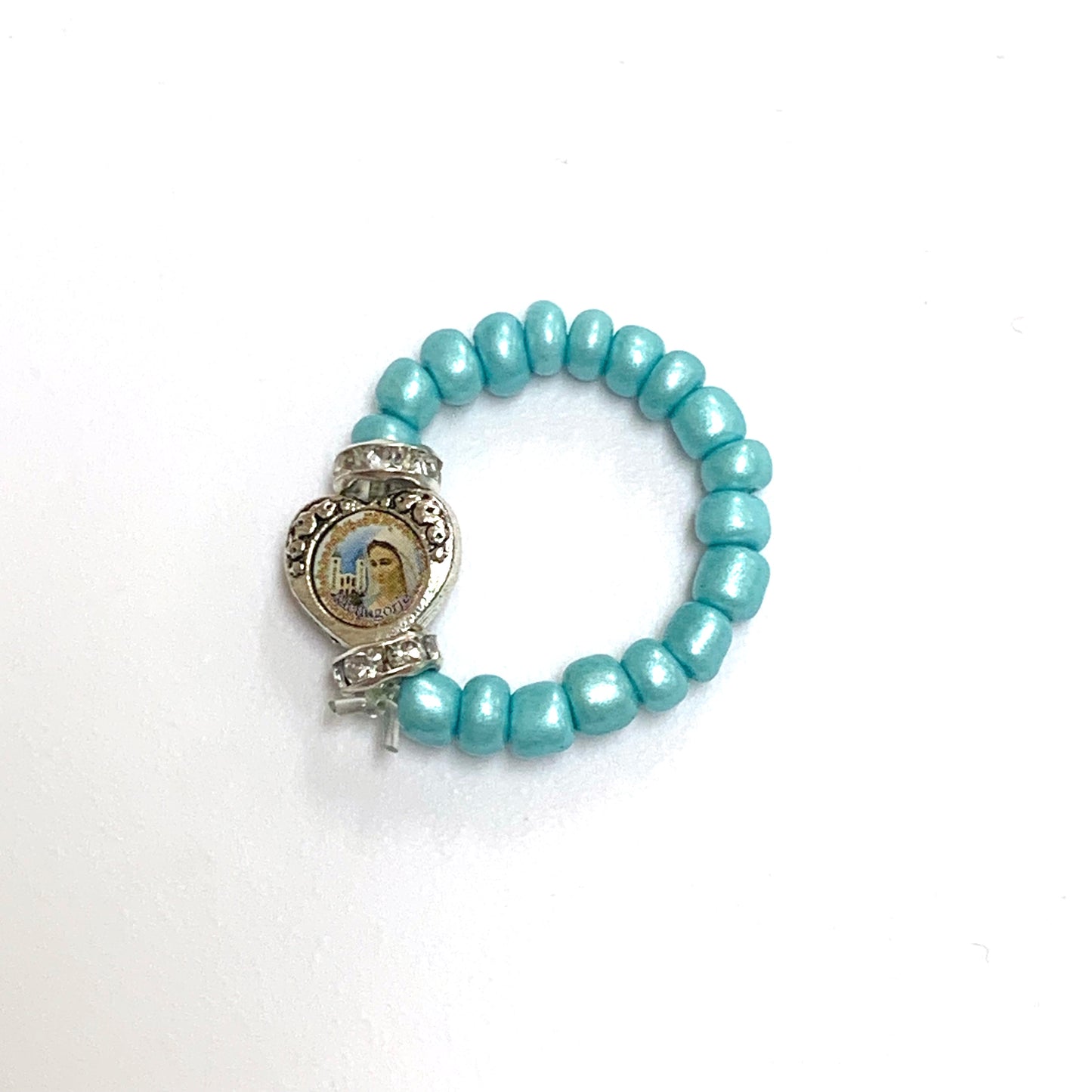 Beaded Ring with Queen of Peace Medal of Assorted Colors
