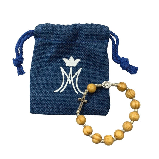 Marian Pouch with Queen of Peace Bracelet