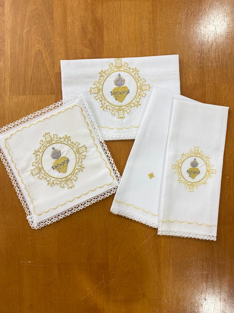 Embroidered Mass Linen Set by SCTJM