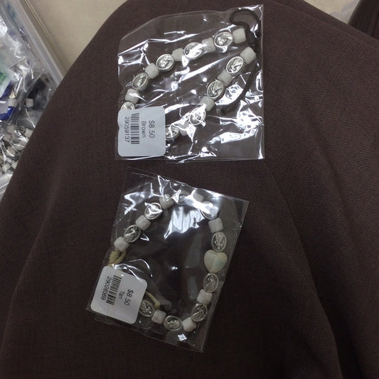 Queen of Peace Stone and Medals Bracelet with Heart of Assorted Colors