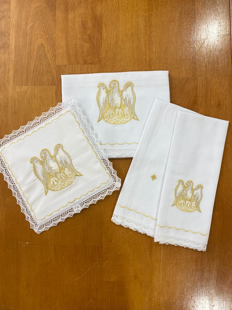 Embroidered Mass Linen Set by SCTJM
